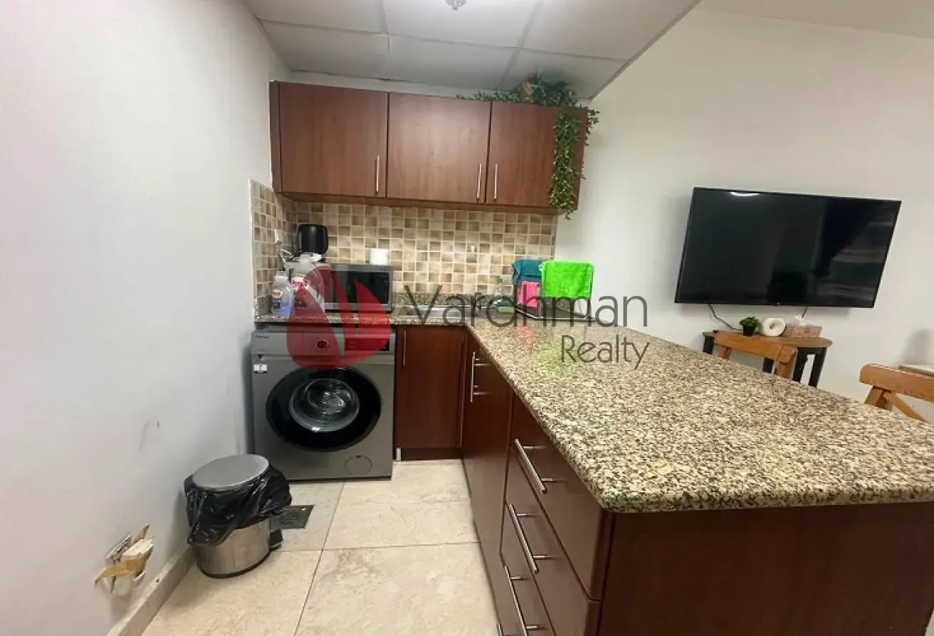 FULLY FURNISHED | BURJ KHALIFA VIEW | BALCONY