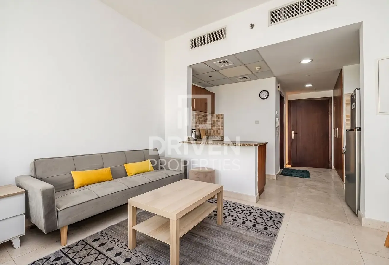 Stylish Studio | Fully Furnished | Vacant