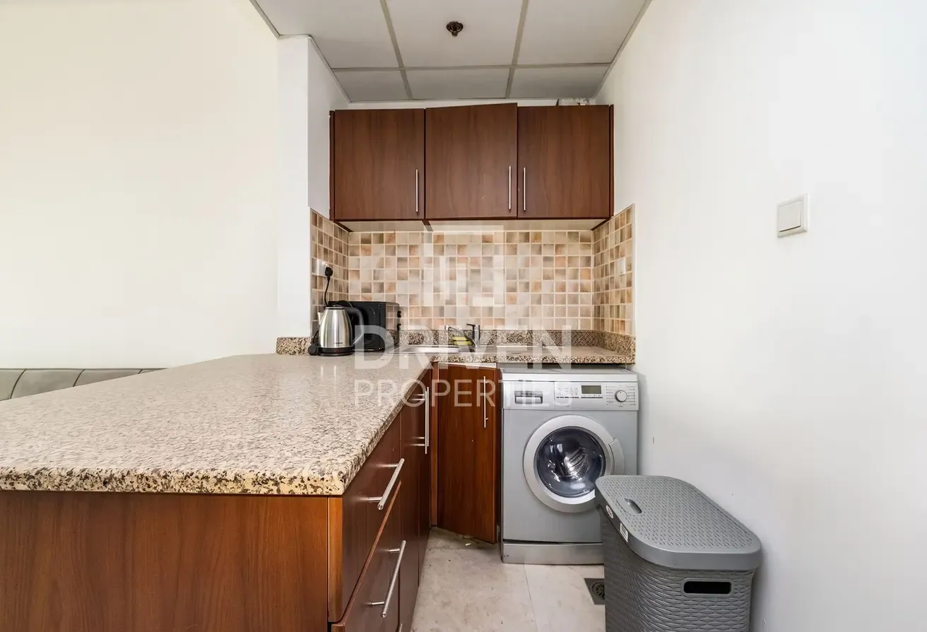 Stylish Studio | Fully Furnished | Vacant