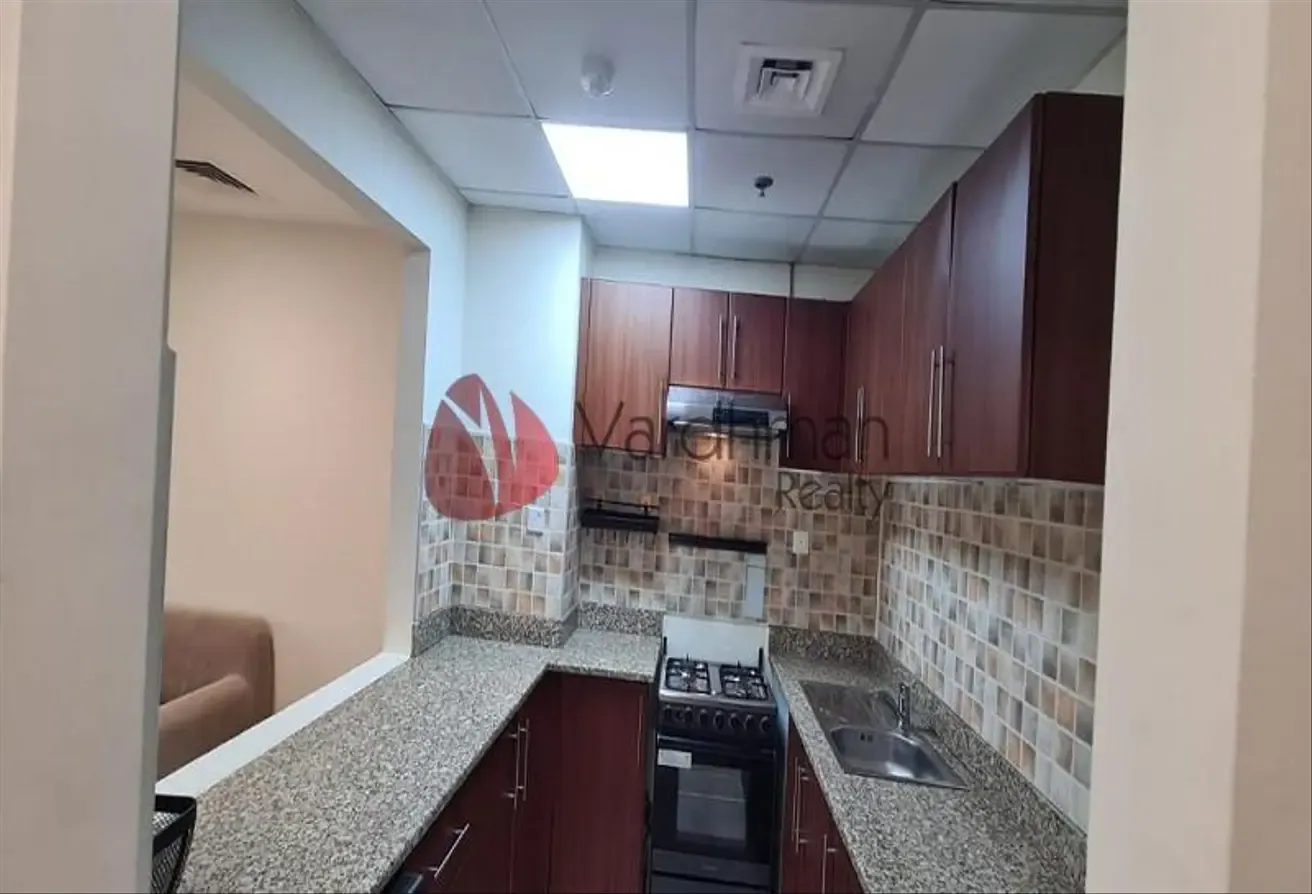SPACIOUS | FULLY FURNISHED | BALCONY