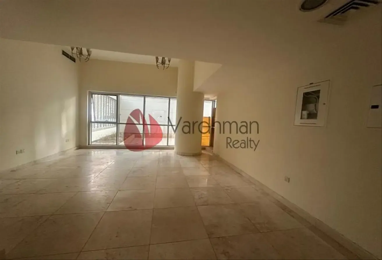 ELEGANT | SEMI FURNISHED | 12 CHEQUES
