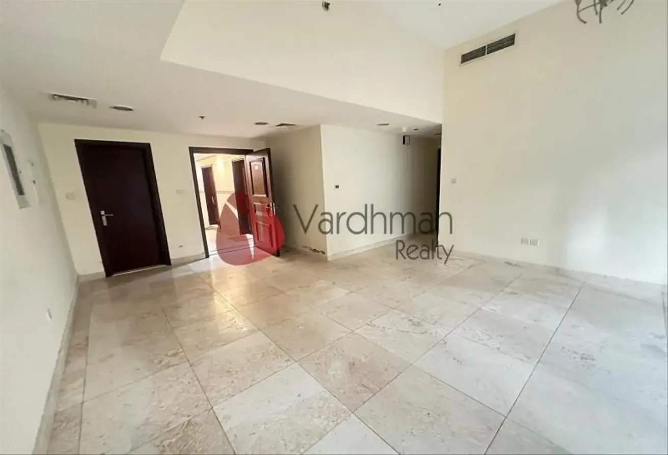 ELEGANT | SEMI FURNISHED | 12 CHEQUES