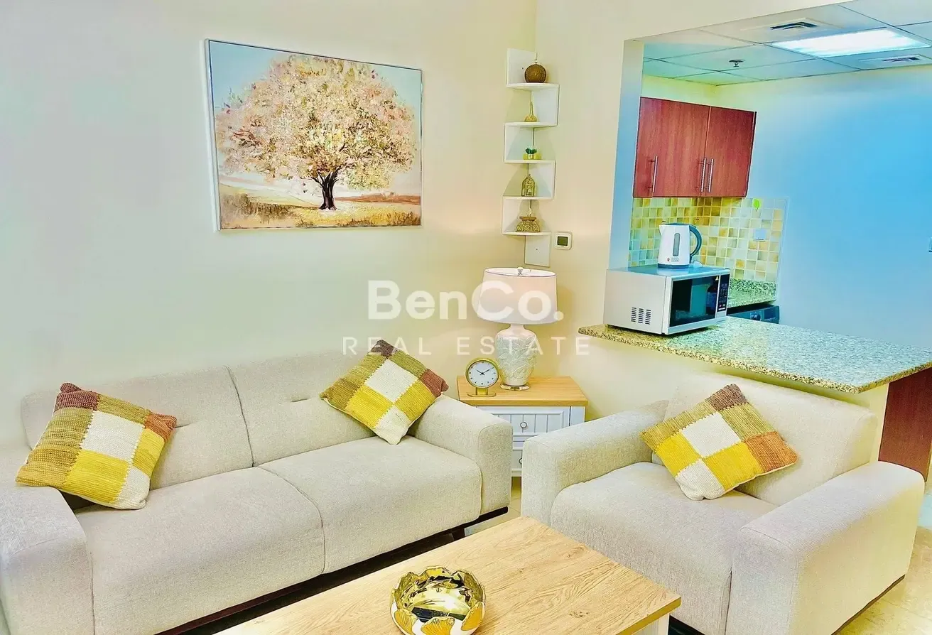 Fully Furnished | 12 Cheques Option | Vacant