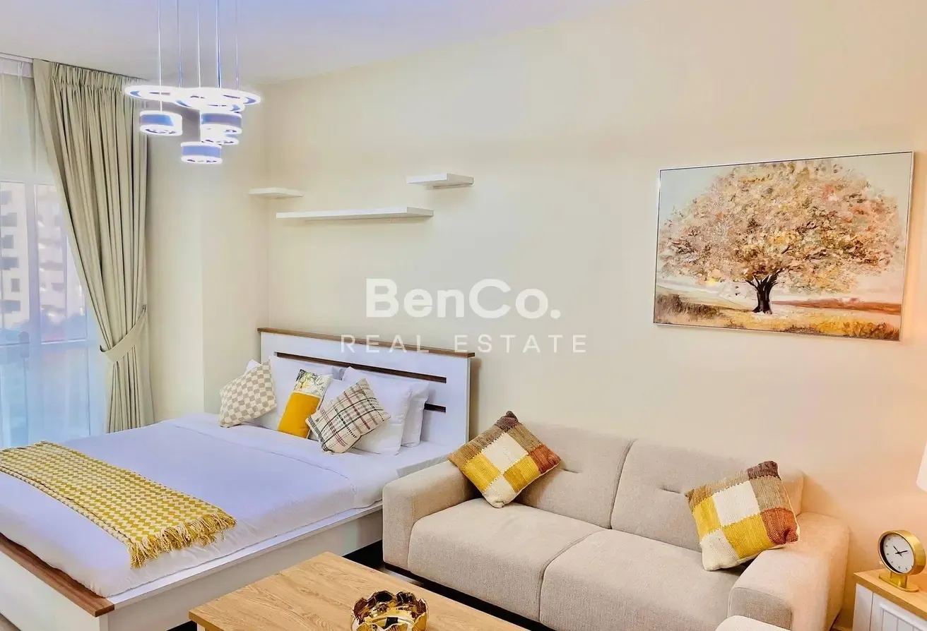 Fully Furnished | 12 Cheques Option | Vacant