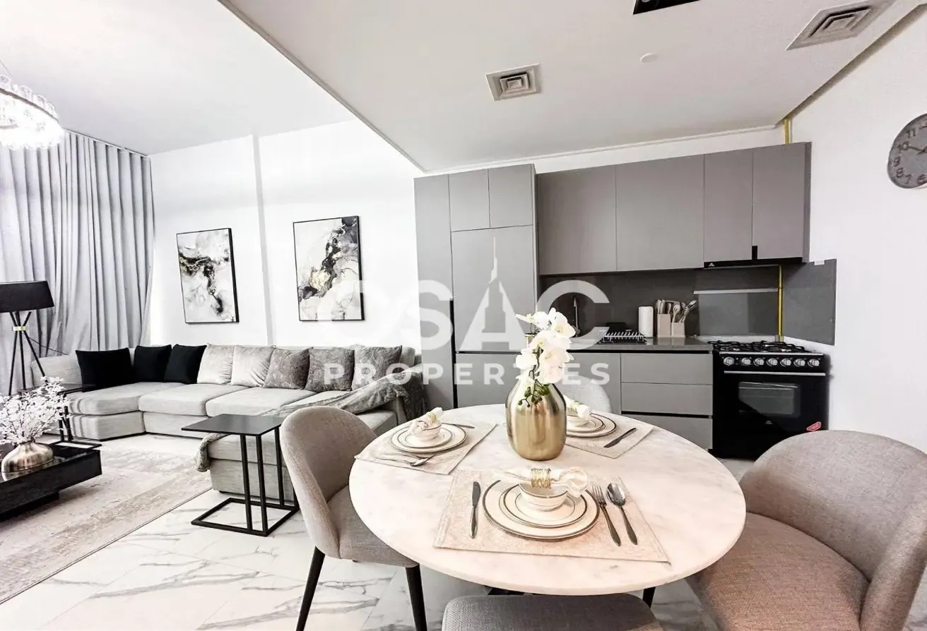 Fully Furnished  | Vacant | Spacious | Walk-in