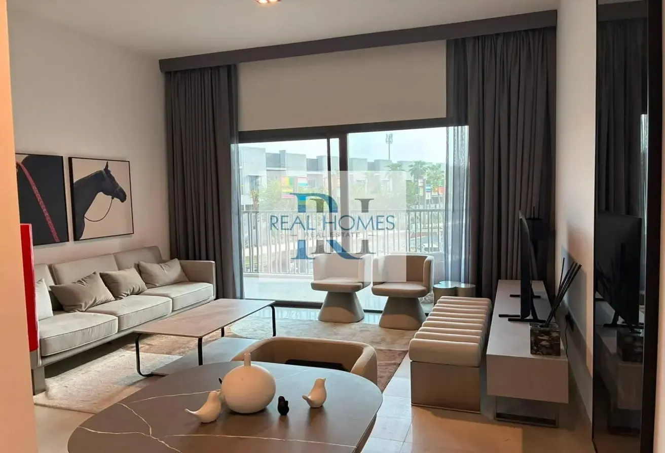 Corner Unit | Furnished | Vacant