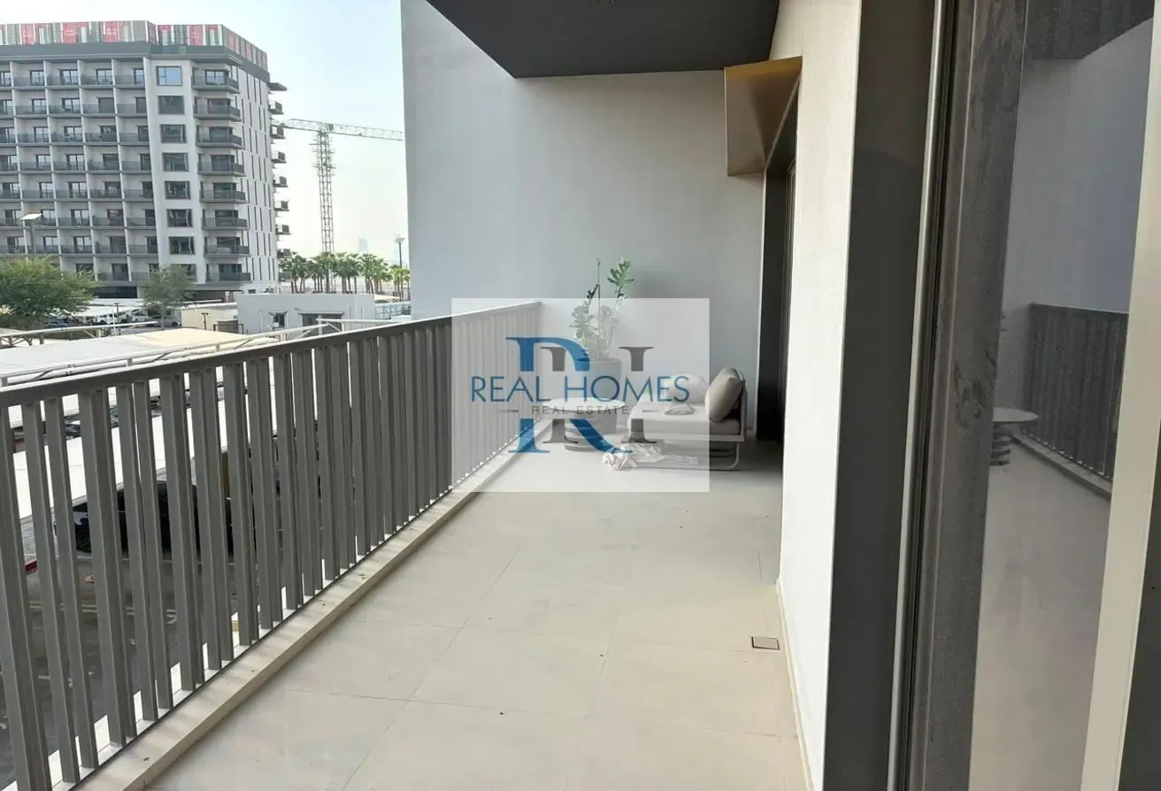 Corner Unit | Furnished | Vacant