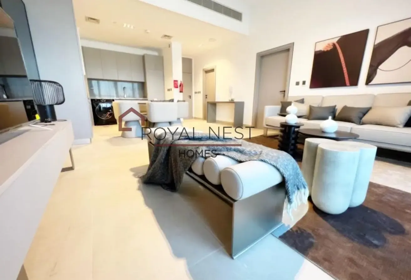 Big Layout | Mid Floor | Semi Closed Kitchen