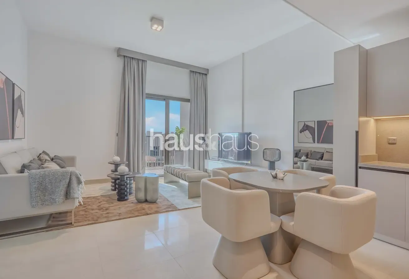 Upgraded | Spacious | Fully Furnished