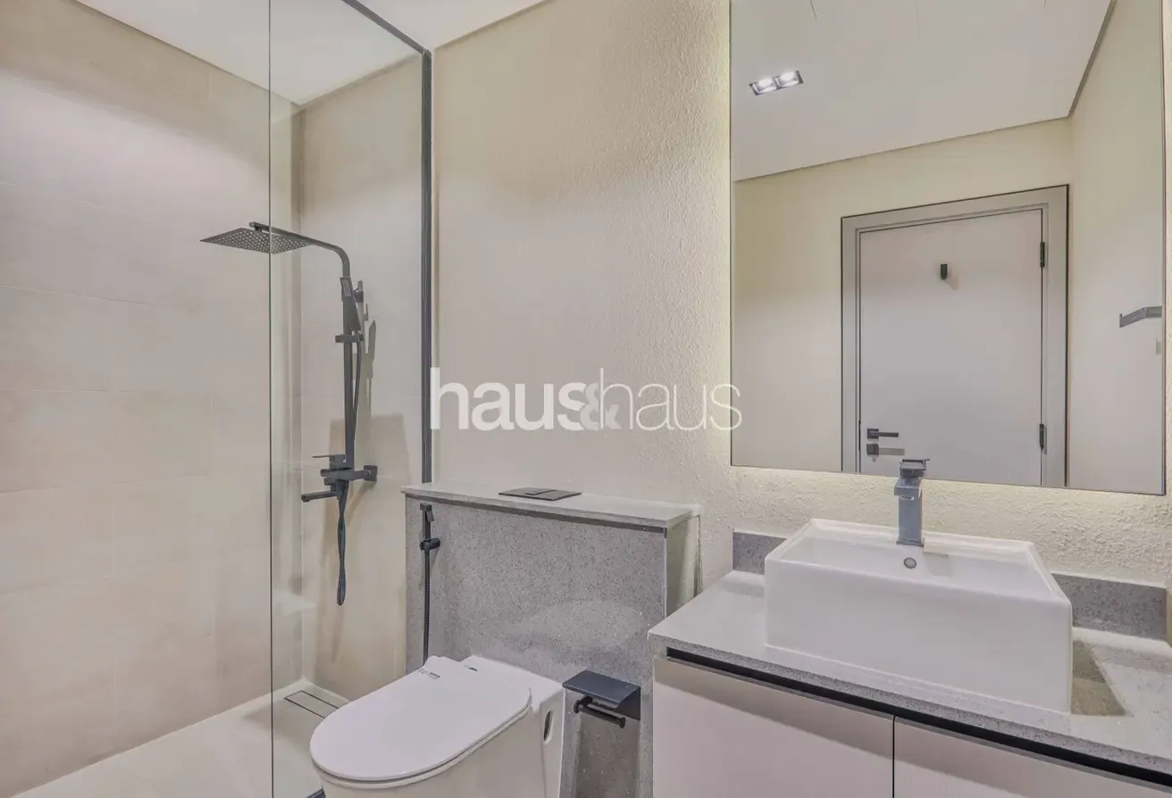 Upgraded | Spacious | Fully Furnished