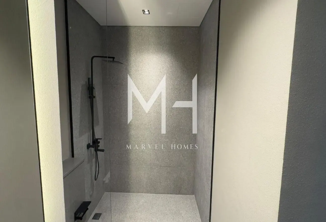 Up to 4 Cheques  |  Fully Furnished  |  High Floor