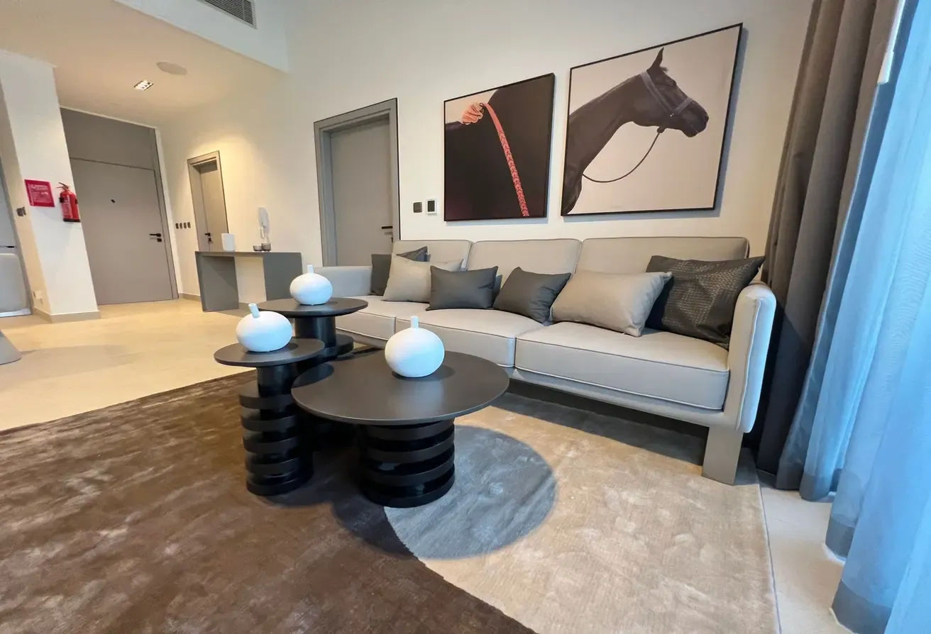 Contemporary | Negotiable | Burj View