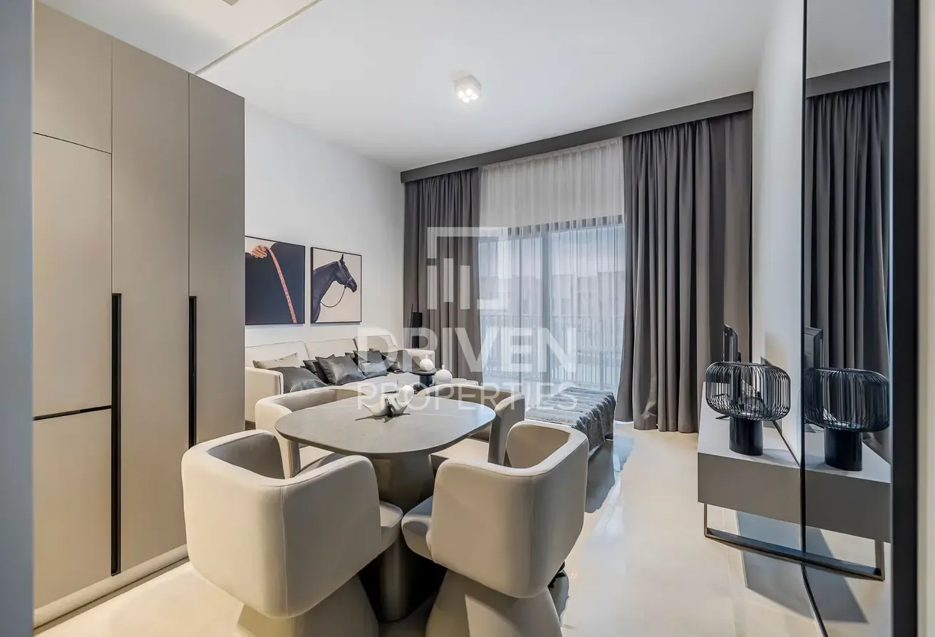 Fully Furnished | Corner Spacious Unit | Available