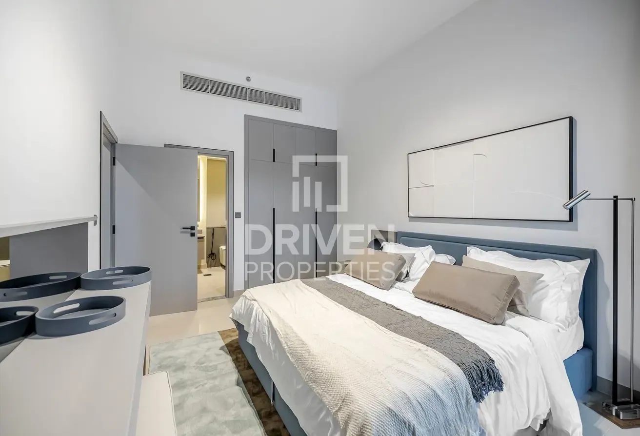 Fully Furnished | Corner Spacious Unit | Available