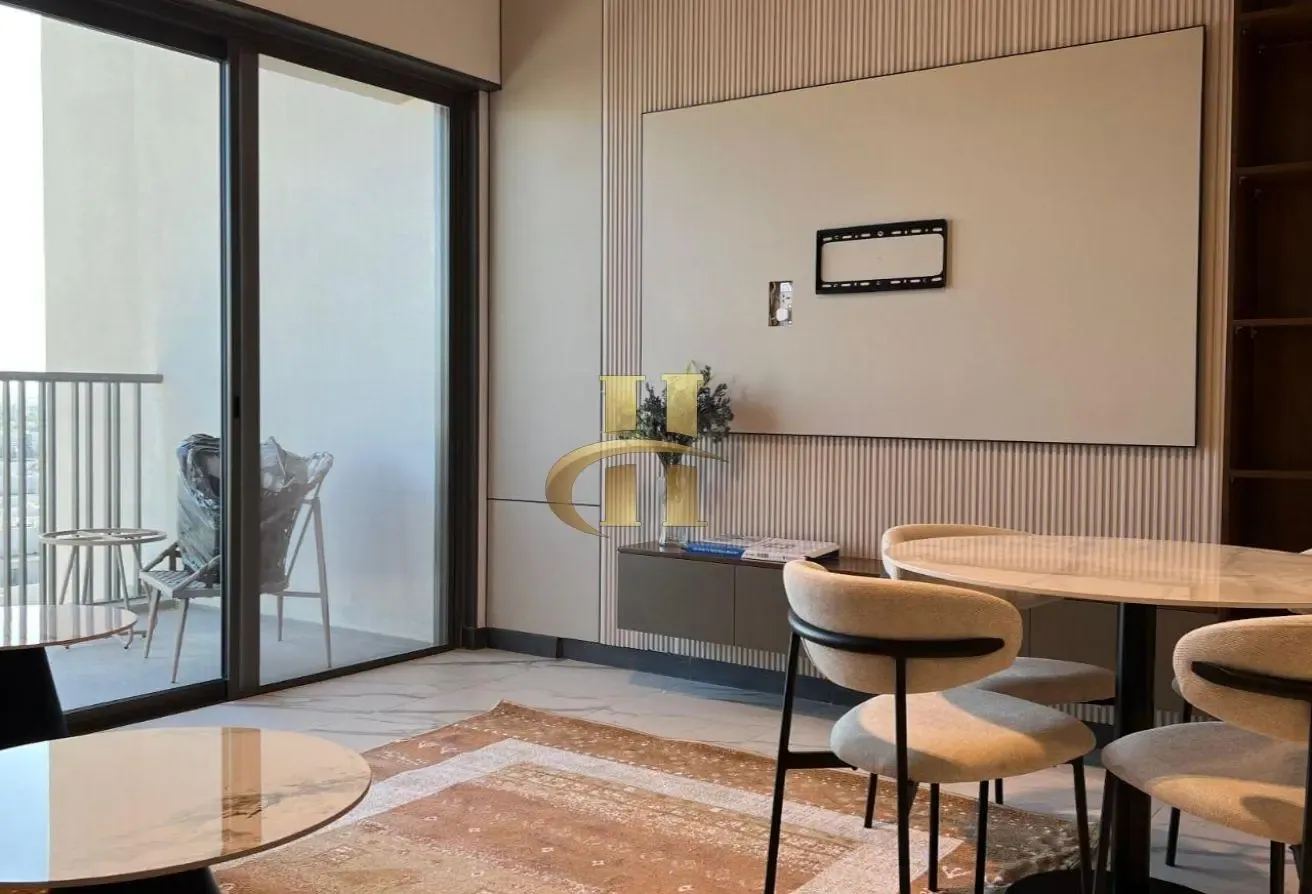 Ready to Move in -Fully Furnished-Premium Location