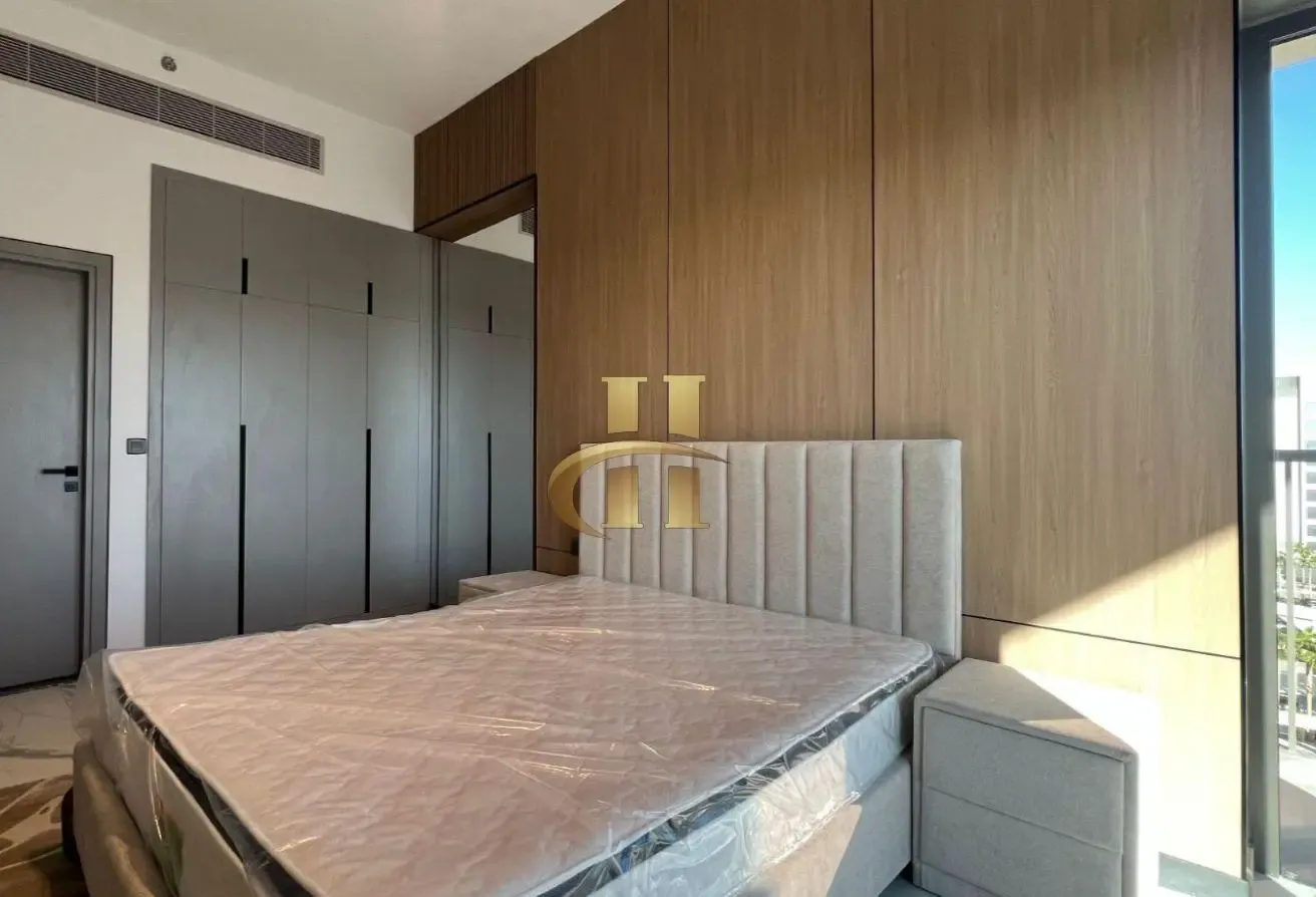 Ready to Move in -Fully Furnished-Premium Location