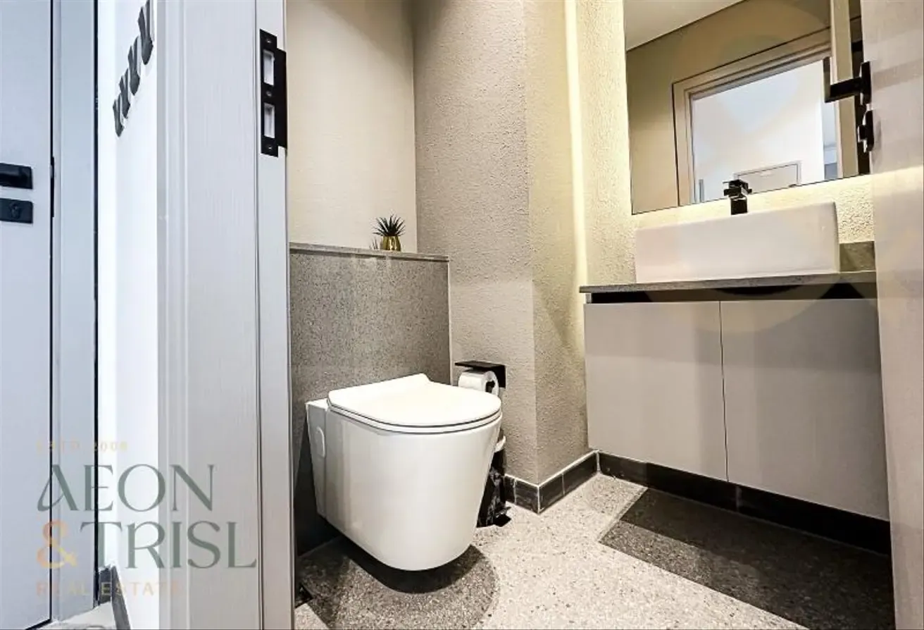 Fully Furnished | Multiple cheques | Open Views