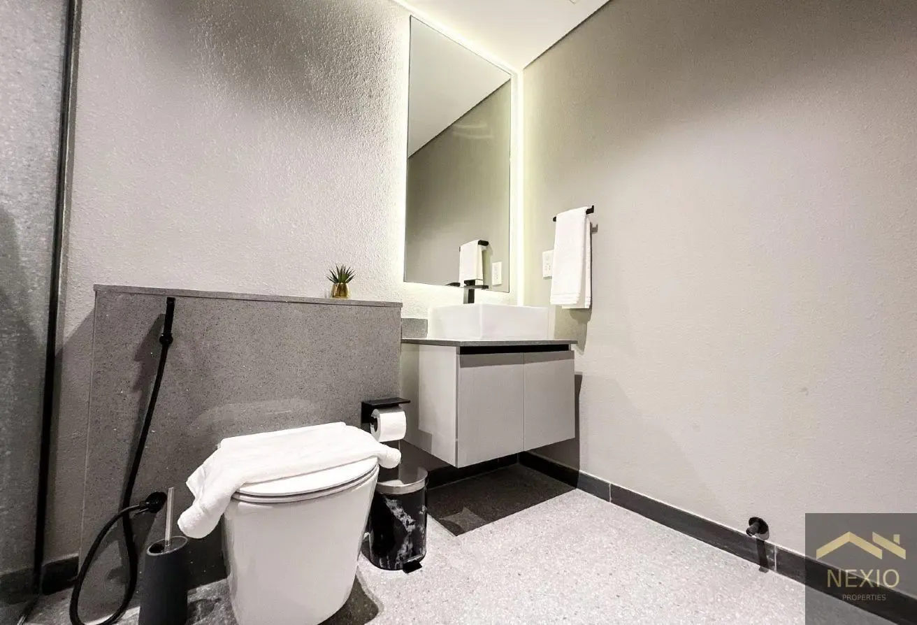 Well Maintained | Ready to move | Bright Unit