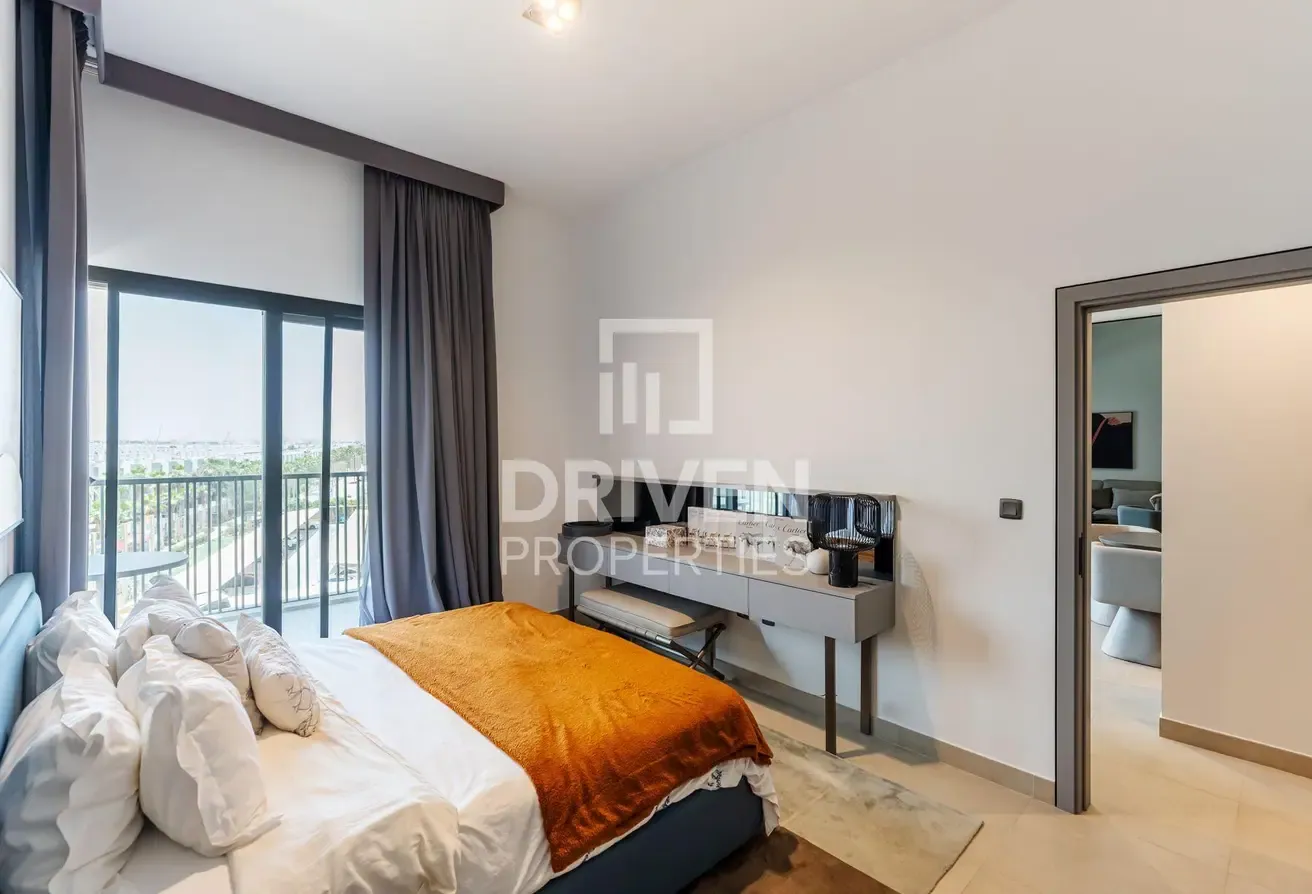 Ready to Move in | Exclusive Unit | Prime Location