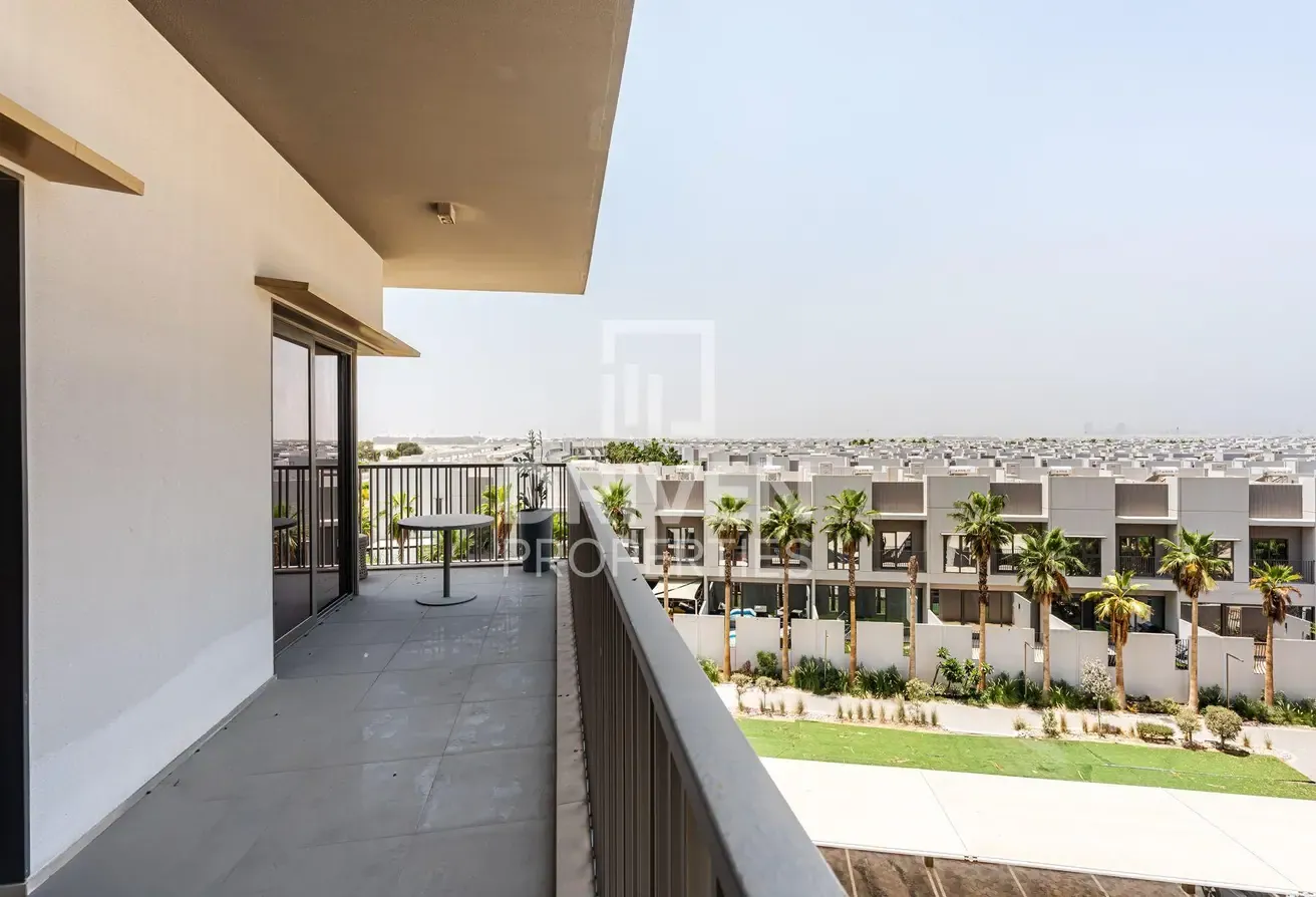 Ready to Move in | Exclusive Unit | Prime Location