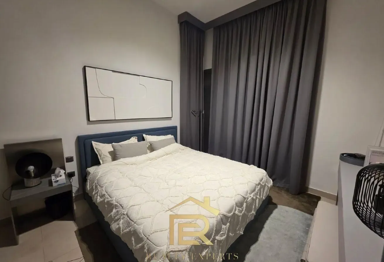 EXQUISITE 1BHK | FURNISHED UNIT | READY TO MOVE