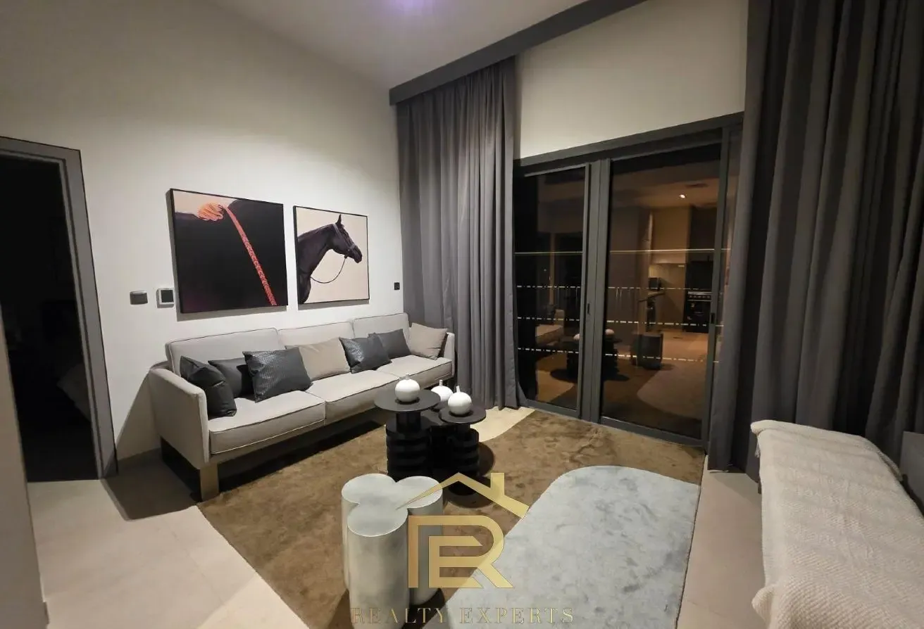 EXQUISITE 1BHK | FURNISHED UNIT | READY TO MOVE