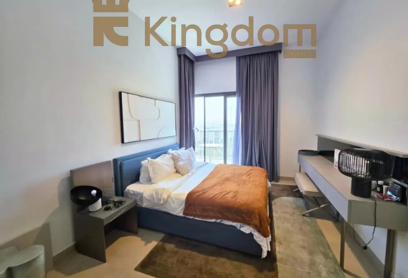 MODERN FURNISHED | FAMILY COMMUNITY | VACANT NOW