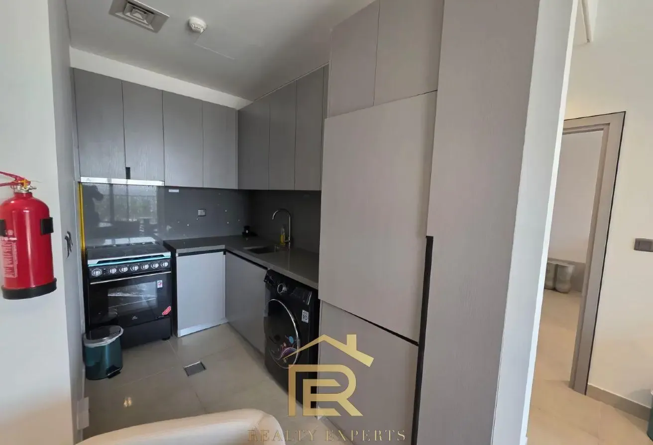 1BR Apartment | Furnished | MAG 980 MBR City