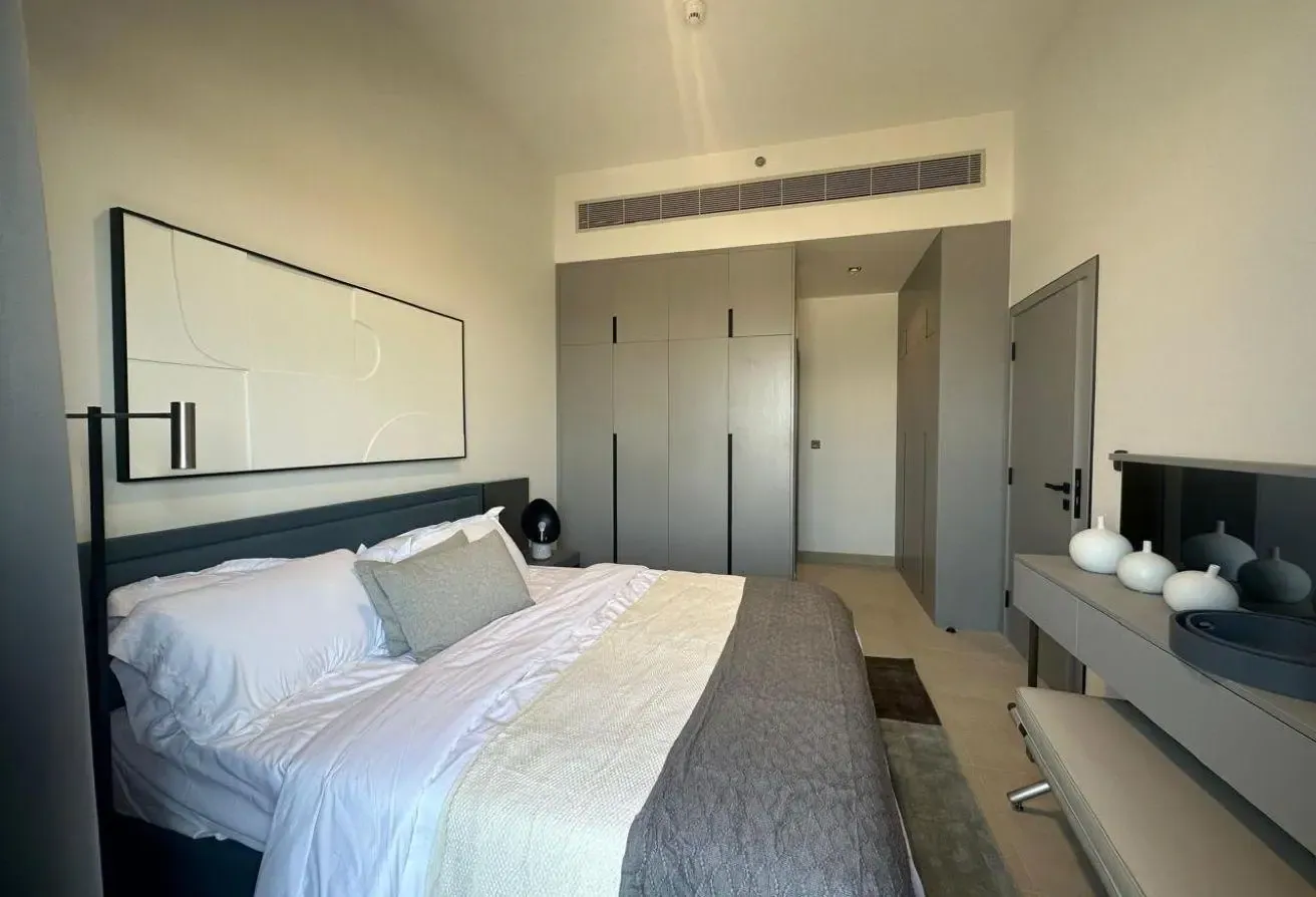 Fully Furnished | High Floor | Burj View