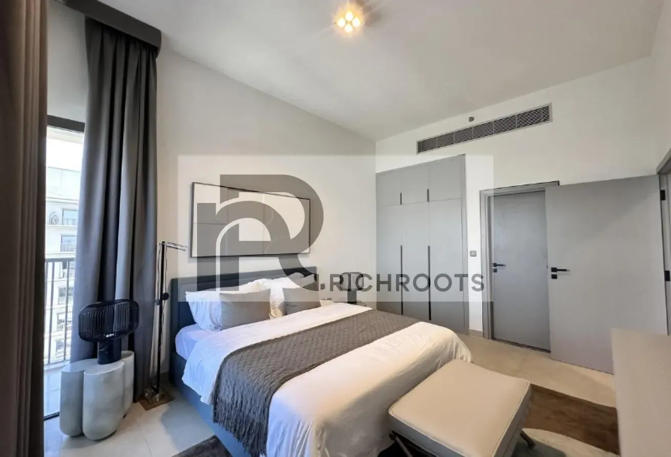 BIG LAYOUT | READY | FURNISHED | BURJ KHALIFA VIEW