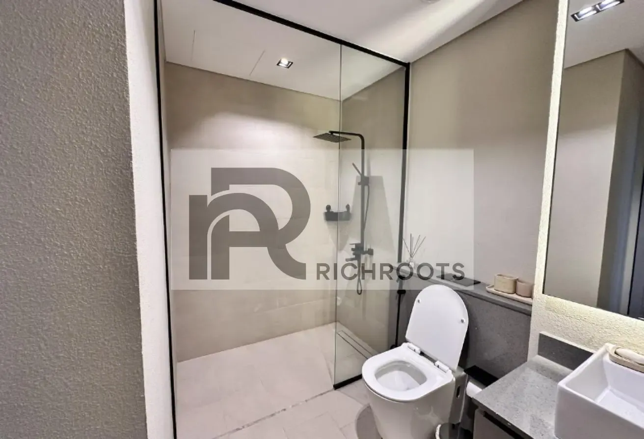 BIG LAYOUT | READY | FURNISHED | BURJ KHALIFA VIEW