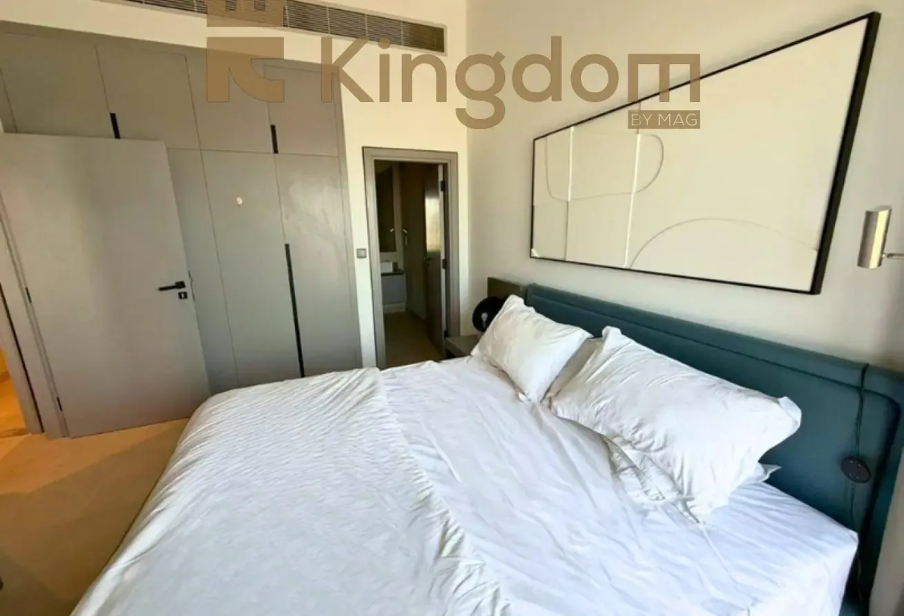 CORNER UNIT | BURJ AND SKYLINE VIEW | VACANT NOW