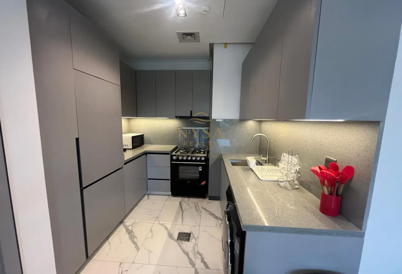 Fully Furnished | Skyline View| Prime Location