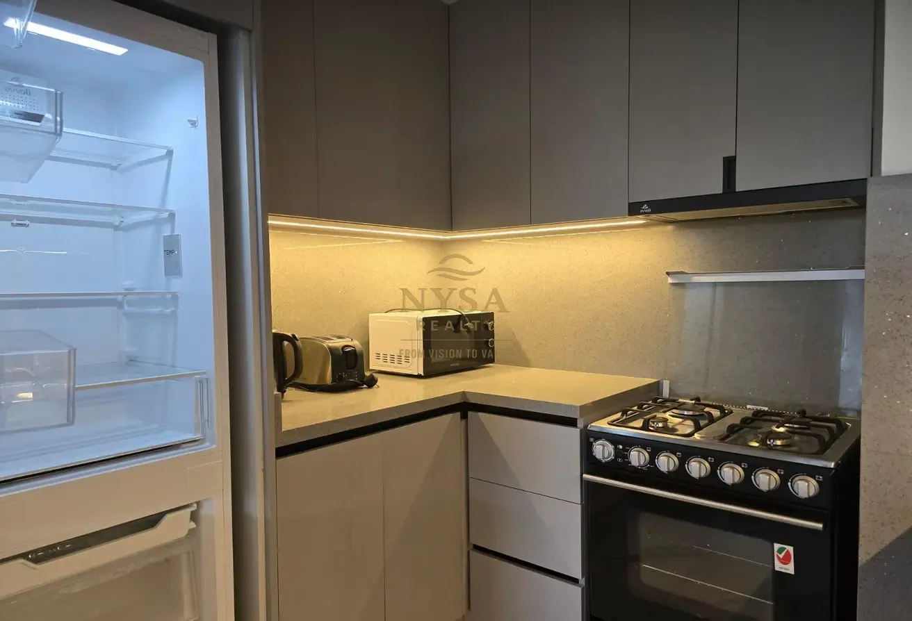 Fully Furnished | Skyline View| Prime Location