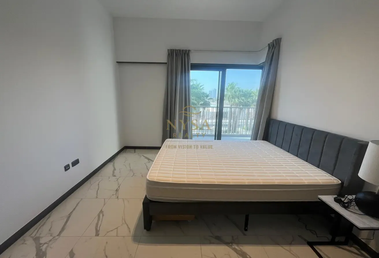 Fully Furnished | Skyline View| Prime Location
