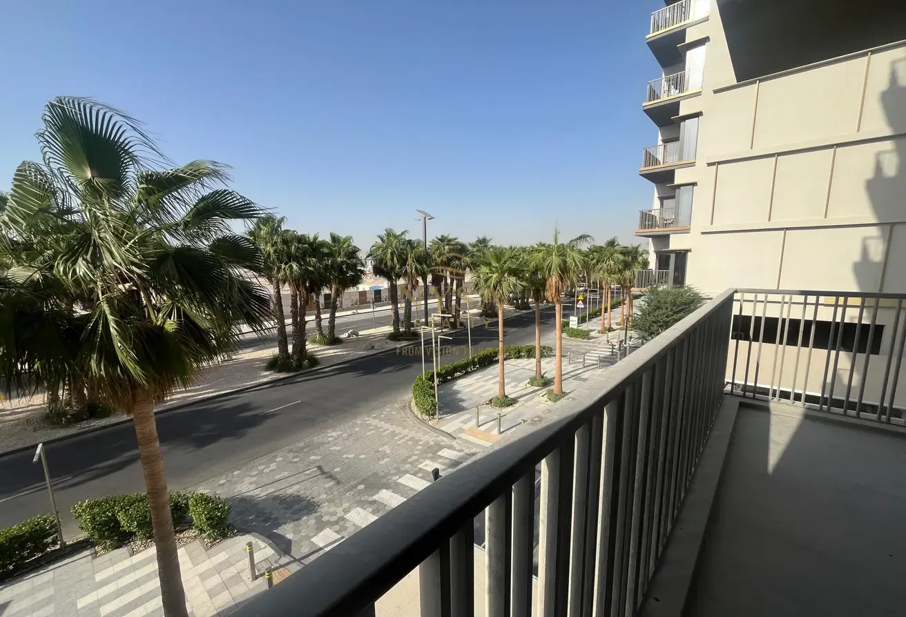 Fully Furnished | Skyline View| Prime Location