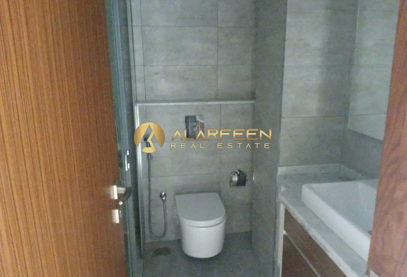 Bright & Spacious | Park Facing | Low Price