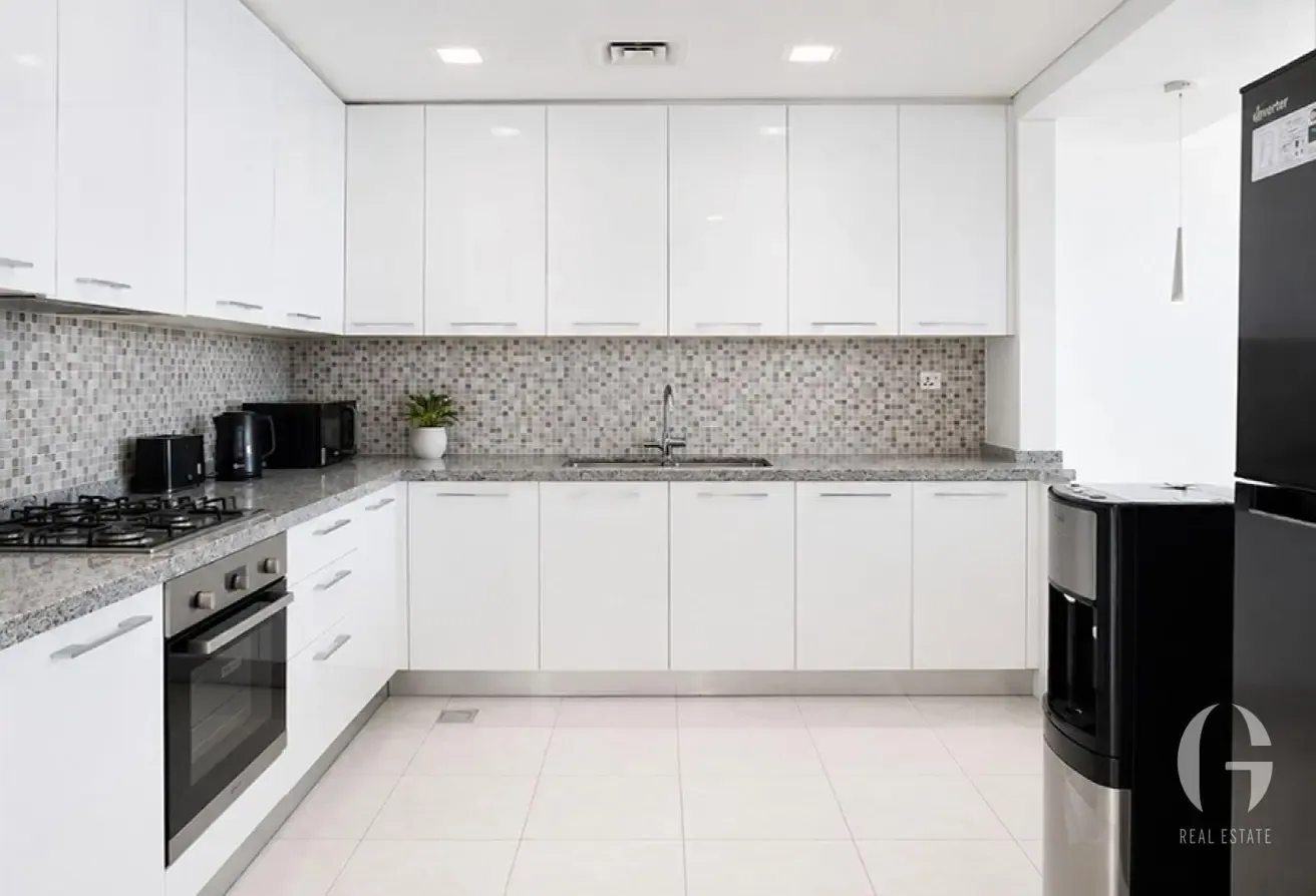 Spacious APT | Furnished | Prime Location