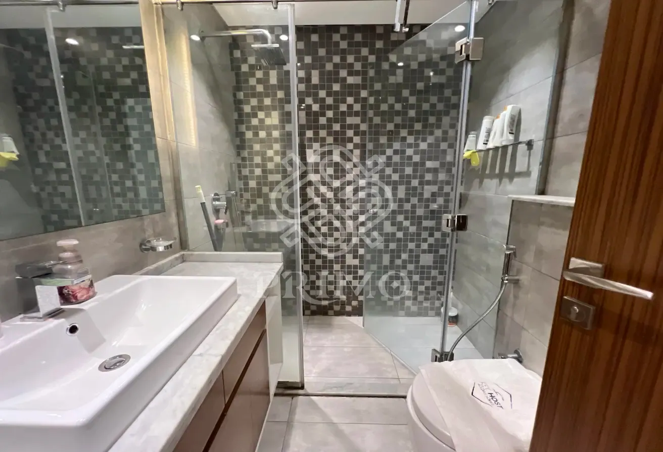 Fully Furnished I Vacant I Premium Amenities