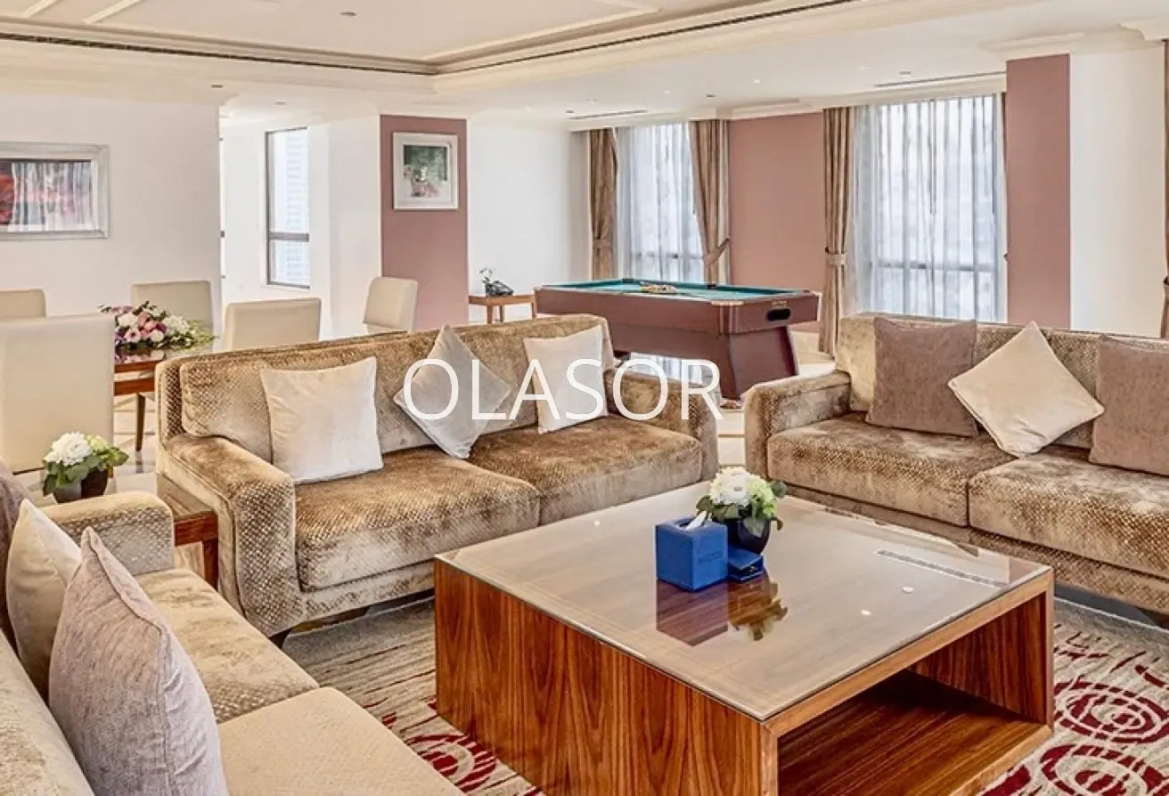 LUXE SeaView | Penthouse | Private Pool | Serviced