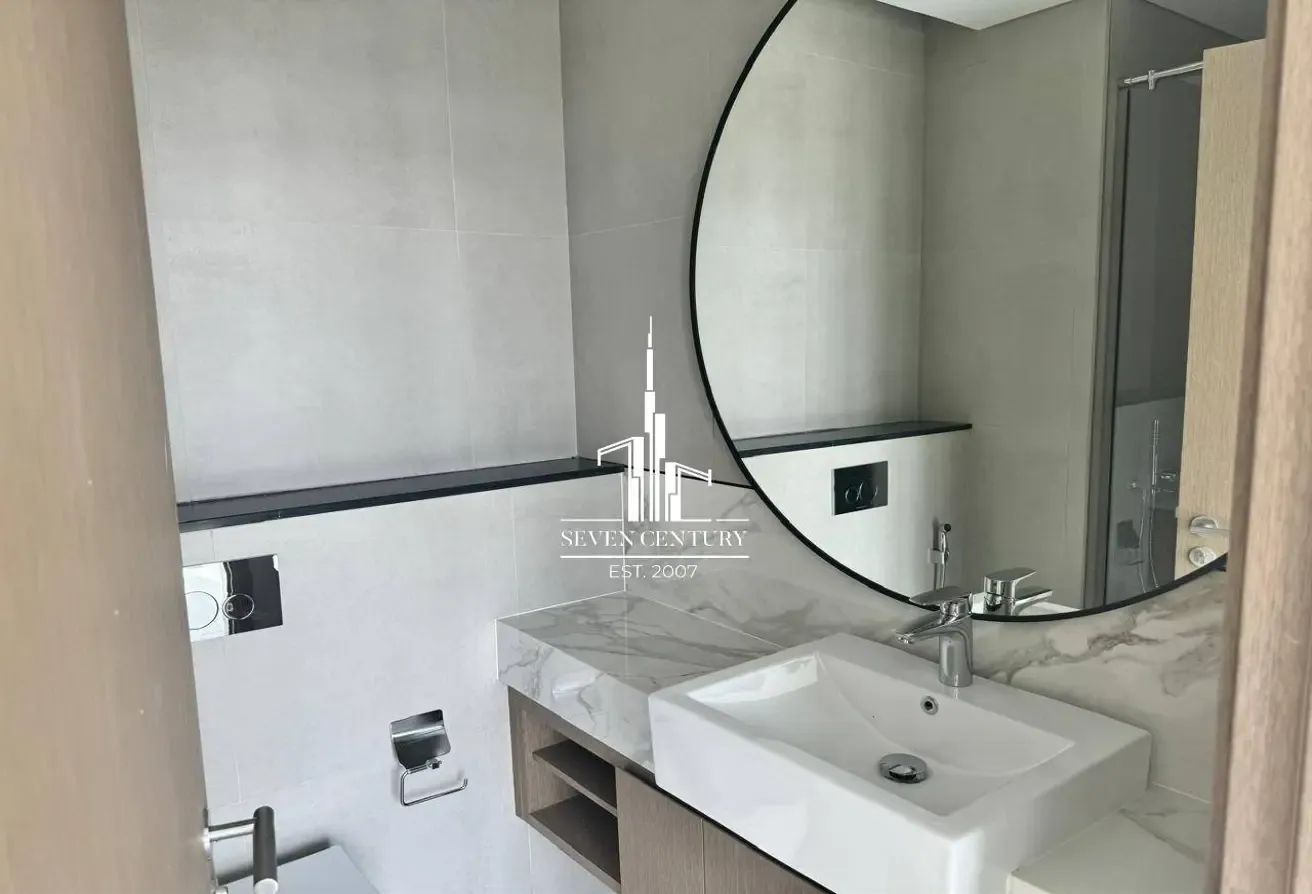 Vacant Now | Stylish Apartment in Azizi Greenfield