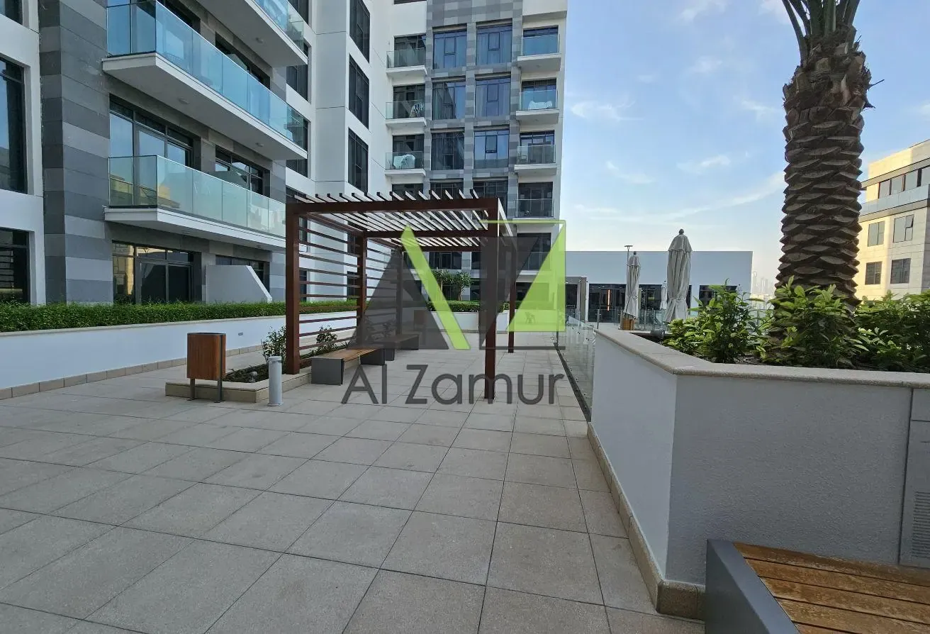 LAVISH 1BR | FITTED KITCHEN | SPACIOUS LAYOUT