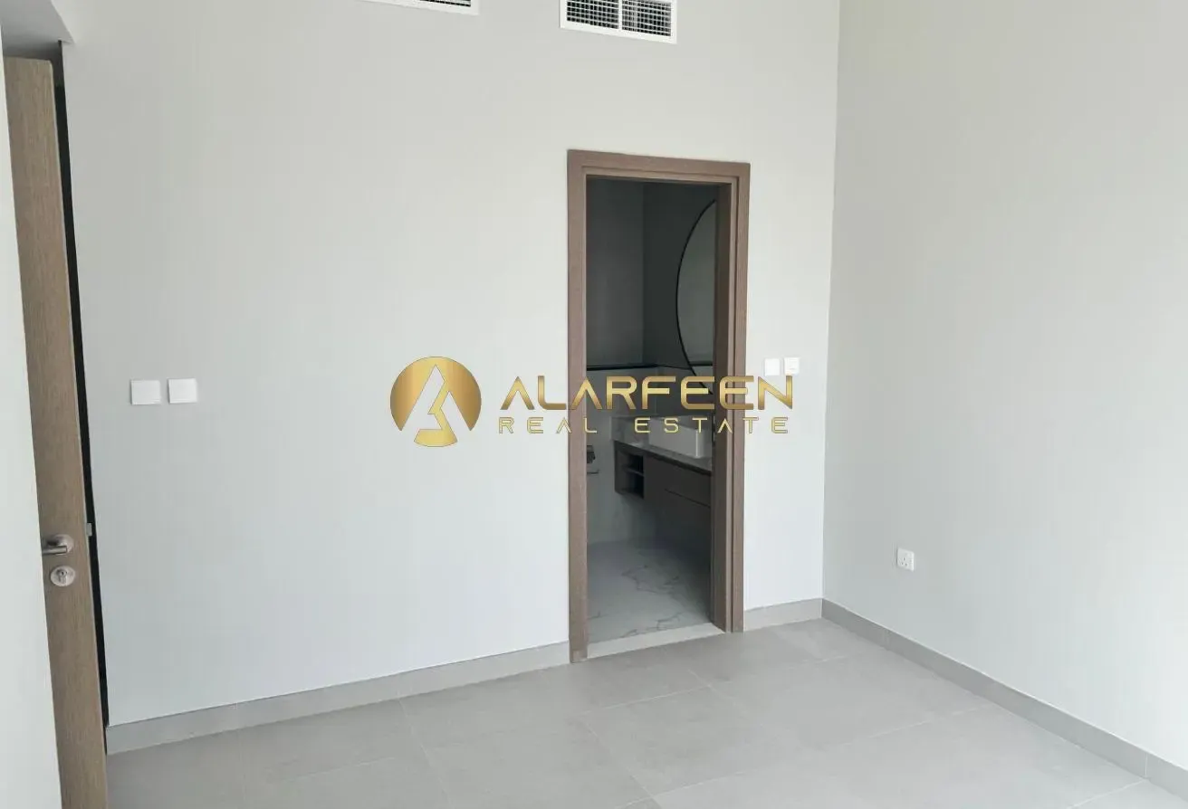 Community View | Prime Location | Spacious Unit