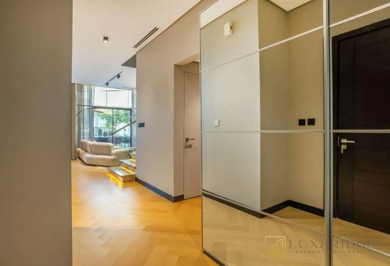 Vacant | Fully Furnished | Renovated