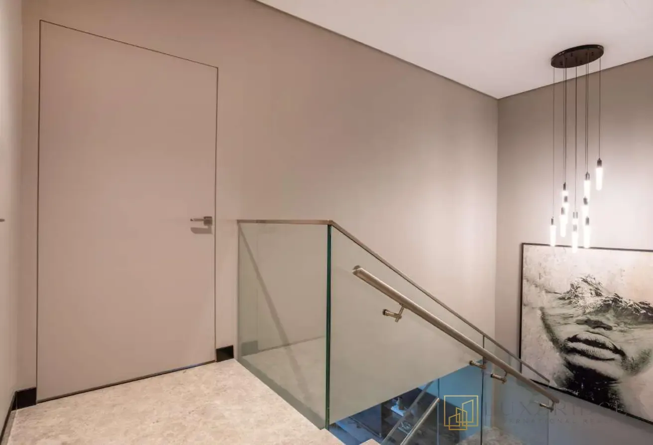 Vacant | Fully Furnished | Renovated