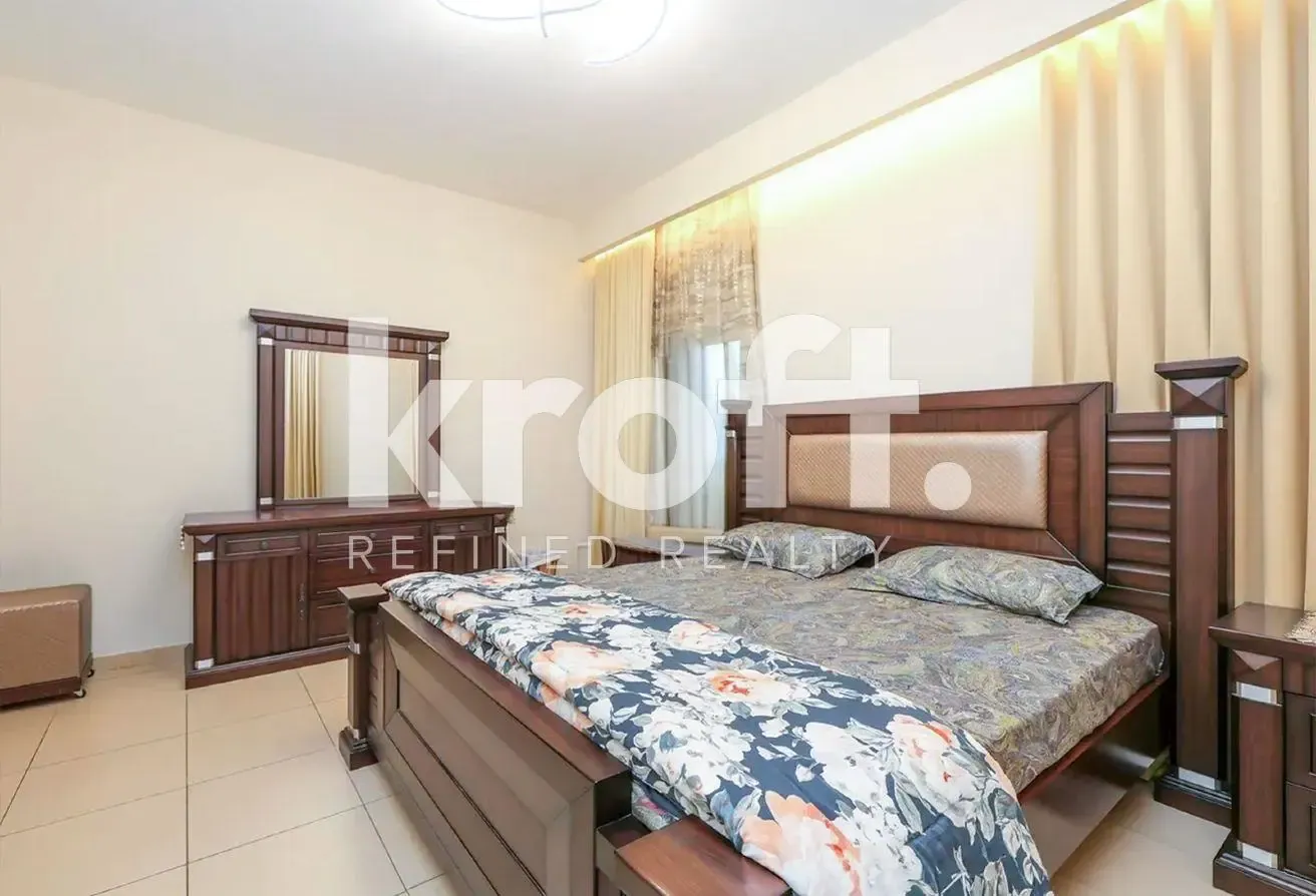 Single Row Corner | Fully Upgraded | Ready to Move