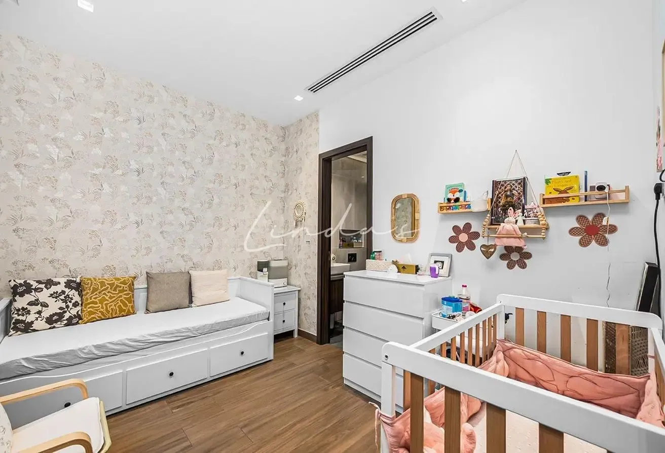 Fully Furnished | 4 beds Townhouse | Furjan West