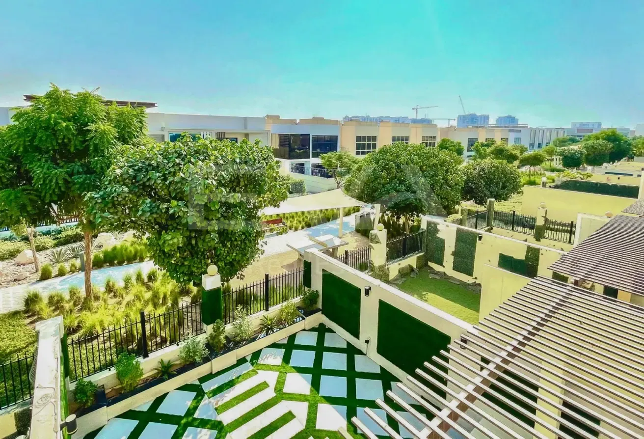 VACANT AUGUST | 3BR PLUS MAIDS | 4 CHEQUES