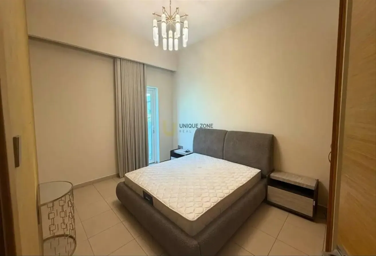 Hot Deal|Fully Furnished|Upgraded|Vacant