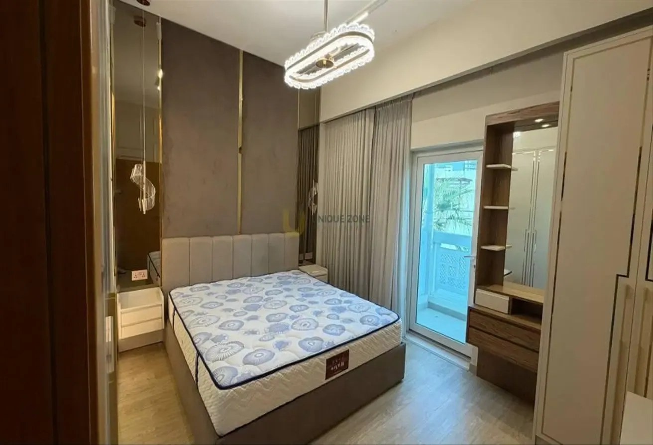 Hot Deal|Fully Furnished|Upgraded|Vacant
